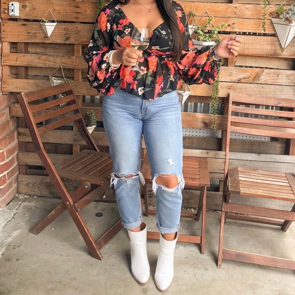 ae mom jeans